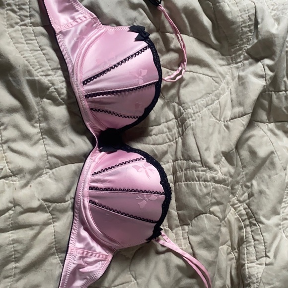 Bra 34b - Picture 1 of 3